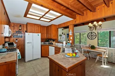 1069 Nesthorn Drive, Crestline, CA 92325 - Photo 8