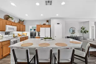 1281 Sunburst Dr, Beaumont, CA 92223 - Photo 8
