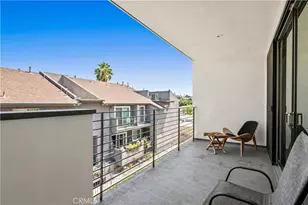 971 N Starlight Ct, Los Angeles, CA 90029 - Photo 40
