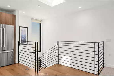 971 N Starlight Court, Los Angeles, CA 90029 - Photo 10