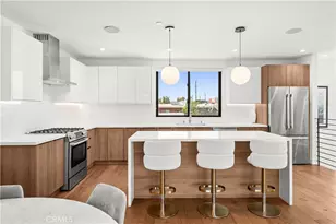971 N Starlight Ct, Los Angeles, CA 90029 - Photo 8