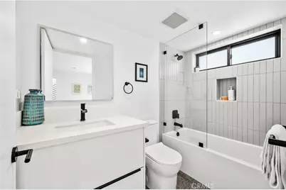 971 N Starlight Court, Los Angeles, CA 90029 - Photo 26