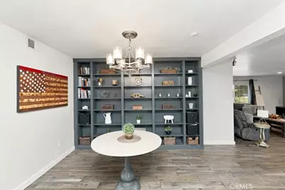 387 E Citron Street, Corona, CA 92879 - Photo 4