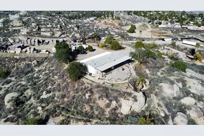 1020 Clayton, Perris, CA 92570 - Photo 32