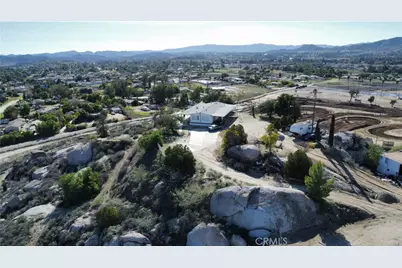 1020 Clayton, Perris, CA 92570 - Photo 24