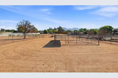 4479 Corona, Norco, CA 92860 - Photo 56