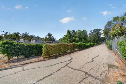 2801 E Mission Road, Fallbrook, CA 92028 - Photo 54