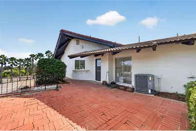 2801 E Mission Road, Fallbrook, CA 92028 - Photo 34