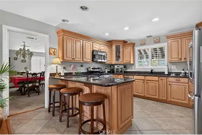 402 S San Mateo Street, Redlands, CA 92373 - Photo 8