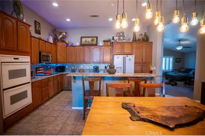 7141 Redwood Street, Hesperia, CA 92345 - Photo 6