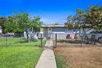 202 E 43rd, San Bernardino, CA 92404 - Photo 2
