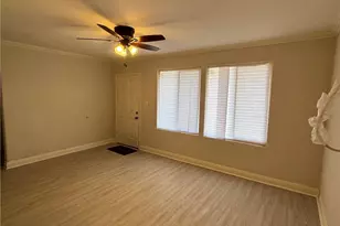 885 San Jacinto, San Bernardino, CA 92408 - Photo 10