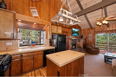 26525 Walnut Hills, Lake Arrowhead, CA 92352 - Photo 10