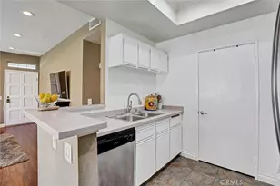 33 Leonado, Rancho Santa Margarita, CA 92688 - Photo 8