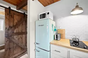 108 Pine, Sugarloaf, CA 92386 - Photo 6