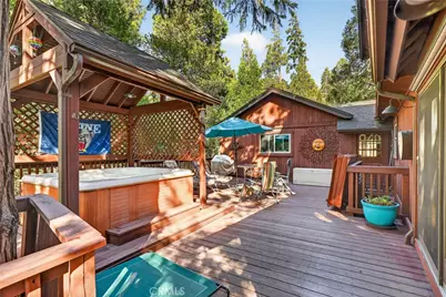 374 Grass Valley Road, Lake Arrowhead, CA 92352 - Photo 24