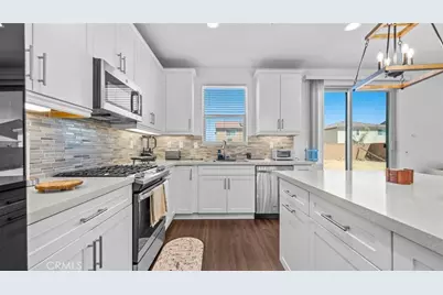 15137 Corlita, Victorville, CA 92394 - Photo 6