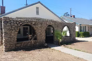 701 11th St, Redlands, CA 92374 - Photo 1