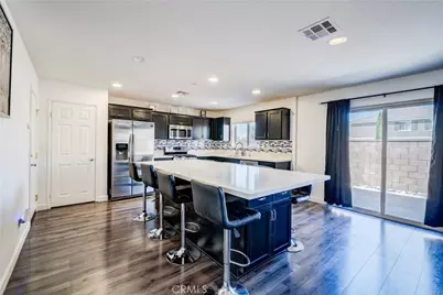 7212 Turnstone Court, Fontana, CA 92336 - Photo 8