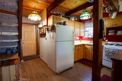 767 W Victoria Court, Lake Arrowhead, CA 92352 - Photo 14