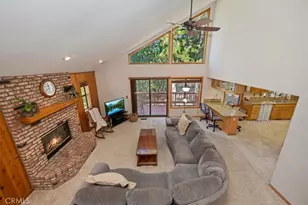 31310 Oakleaf, Running Springs, CA 92382 - Photo 4
