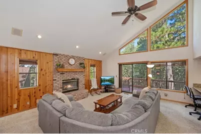 31310 Oakleaf, Running Springs, CA 92382 - Photo 8