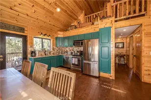 1127 Crags Ln, Fawnskin, CA 92333 - Photo 10