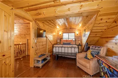 1127 Crags Lane, Fawnskin, CA 92333 - Photo 24