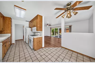 19 Hastings, Redlands, CA 92373 - Photo 6