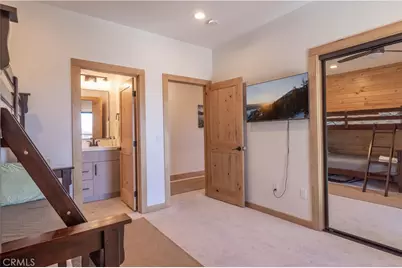 405 Glenwood, Big Bear Lake, CA 92315 - Photo 54