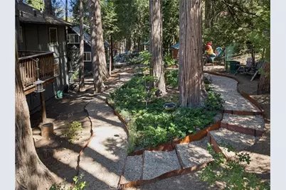 425 Golf Course Way, Lake Arrowhead, CA 92352 - Photo 34
