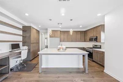 31960 Chagall Way, Yucaipa, CA 92399 - Photo 8