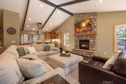 451 Pineview, Big Bear City, CA 92314 - Photo 4