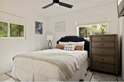 24379 San Moritz, Crestline, CA 92325 - Photo 6