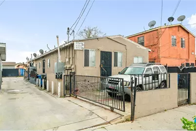 9538 Compton Avenue, Los Angeles, CA 90002 - Photo 1
