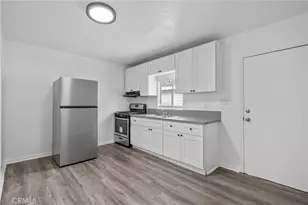 9538 Compton Ave, Los Angeles, CA 90002 - Photo 12