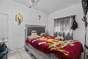 9538 Compton Ave, Los Angeles, CA 90002 - Photo 6