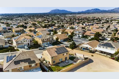 15850 Angel Fire Court, Moreno Valley, CA 92555 - Photo 32