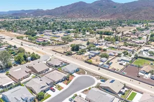 32690 Ascot Hill, Wildomar, CA 92595 - Photo 36