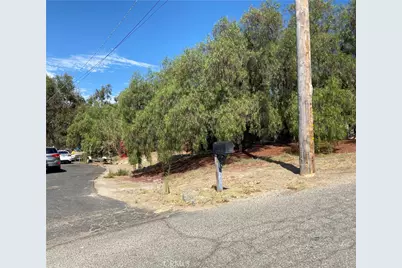1041 Lau Hala Canyon, Vista, CA 92081 - Photo 2
