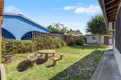 128 N Sandalwood Avenue, La Puente, CA 91744 - Photo 10