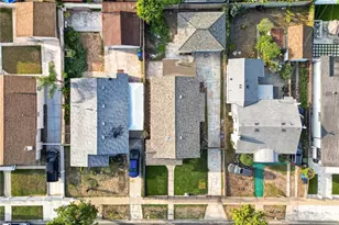1116 W 76th St, Los Angeles, CA 90044 - Photo 32