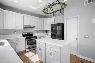 712 Shaffer St, Corona, CA 92879 - Photo 32