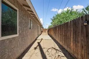 9891 3rd Ave, Hesperia, CA 92345 - Photo 28