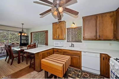 28974 Potomac, Lake Arrowhead, CA 92352 - Photo 14