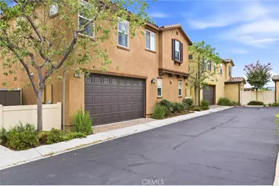 27464 Honeydew Court, Saugus, CA 91350 - Photo 36