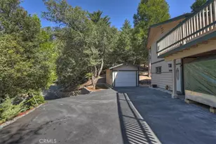 815 Chamois, Crestline, CA 92325 - Photo 44