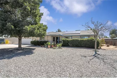 15225 Mesa Street, Hesperia, CA 92345 - Photo 2