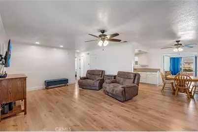 22272 Klickitat Avenue, Apple Valley, CA 92307 - Photo 10