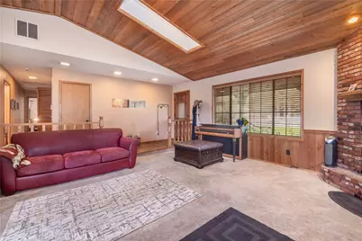417 E Mountain View, Big Bear City, CA 92314 - Photo 10